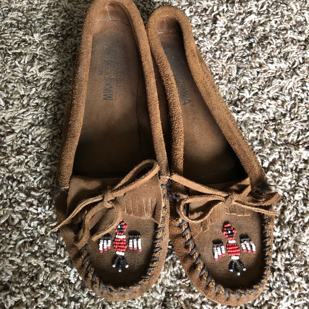 Minnetonka Thunderbird suede moccasins size 7